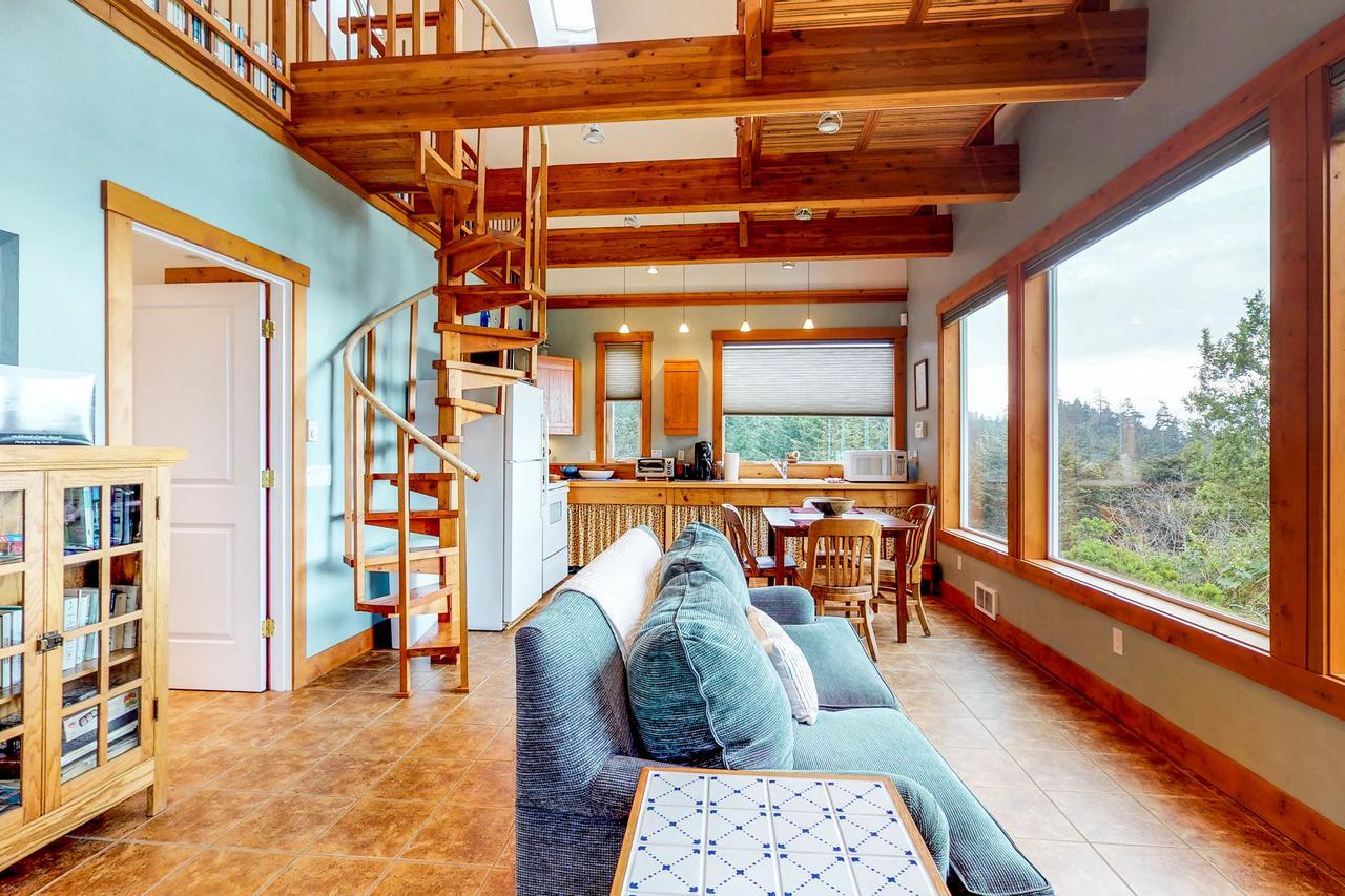 Whimsy By The Sea Villa Port Orford Kültér fotó